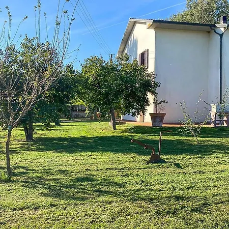 Gorgeous In With House A Panoramic View Lari