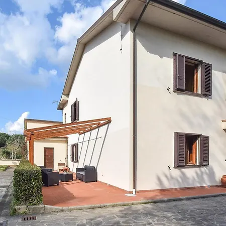 Gorgeous In With House A Panoramic View *